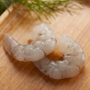 京东PLUS会员： 金航 南美新鲜白虾仁 去冰净重250g（约42-45只）*3包