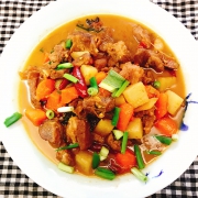 5分钟即食：天海藏 恒都 加热即食红烧牛腩250gx4件