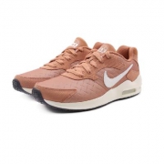 限码：NIKE 耐克 916787 女子低帮休闲鞋