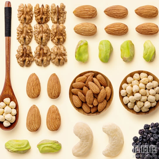 百草味每日坚果