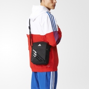 23日0点：adidas 阿迪达斯 AJ4232 男女款训练小肩包 49元包邮
