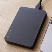 百亿补贴： TOSHIBA 东芝 新小黑 USB3.0 移动硬盘 2TB