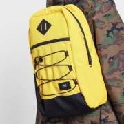 Vans 范斯 SNAG VN0A3HCBD2P 男子双肩背包 79元（需用券）