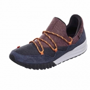 Onitsuka Tiger 鬼冢虎 MONTE CREACE D7F2N 中性休闲运动鞋 256元包邮（需用券）
