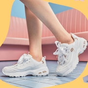 28日0点：SKECHERS 斯凯奇 D'lites 11976 女款厚底老爹鞋 269元包邮（0-1点）