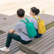 MI 小米 46232344657 男女款双肩背包