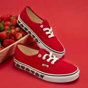 23日0点：VANS 范斯 VN0A3MU6VL9 男女款Authentic小草莓帆布鞋 328元包邮（用券）