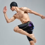 抗氯水+快干：FINA世界跳水赛合作商 hosa 浩沙 男士五分泳裤