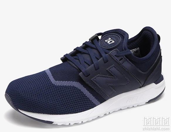  New Balance女款运动休闲鞋