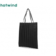 hotwind 热风 B53W0507 女士褶皱单肩包 47.2元