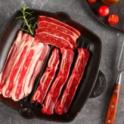 BRIME CUT 厚切后胸肥牛片+谷饲牛仔骨+S级板腱 680g *2件 + 羊肉串 300g/袋 18串