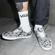1日0点、61预告：VANS 范斯 运动休闲系列  Doheny低帮帆布鞋 268元（需用券）