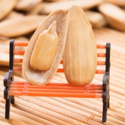 天猫 5日0点：洽洽瓜子 500g*4袋 19.95元包邮（前500件）