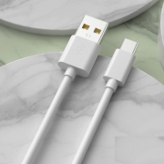极客小k Type-C通用快充数据线 3A 1米 1.1元包邮（需用券）