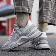 LI-NING 李宁 AGCQ121 男子经典休闲鞋 *2件 386元包邮（需用券，合193元/件）