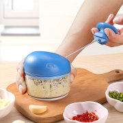 血亏价！ 厨房家用迷你捣蒜器蒜泥神器 券后￥9.9