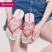 1日0点、61预告：Ipanema 2587724110 女士外穿时尚凉拖 89元