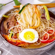 5分钟吃大餐：艾小尼 正宗朝族风味冷面 330gx3包