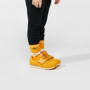 1日0点、61预告：new balance 儿童魔术贴运动鞋 KV373 103元包邮