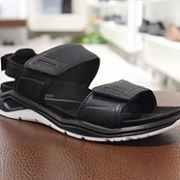 牛皮鞋面+EVA鞋垫：ECCO 爱步 X-trinsic 全速系列 女士真皮凉鞋