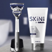 Gillette 吉列 云感剃须刀套装 *4件 356元包邮（合89元/件）