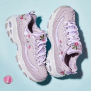 SKECHERS 斯凯奇 D'lites 11977 女款熊猫鞋 329元包邮（需用券）