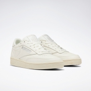 88VIP：Reebok 锐步 CLUB C 85 DV8364 女子休闲鞋 *2件 432.06元包邮（多重优惠，合216.03元/件）