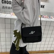 藏猫猫 女士斜挎小包