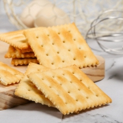 吴玉源 代餐苏打饼干整箱500g 7.9元包邮