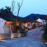 飞猪618： 绍兴大禹开元观堂 豪华房2间夜（含早餐+网红禹家面馆双人套餐+迷你吧+玩乐）