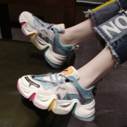 Nan ji ren 南极人 HZ19C0LP1211003 女士彩虹果冻厚底老爹鞋 69元（需用券）