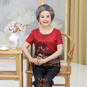 奶奶装夏季印花套装2020新款中老年女装两件套妈妈短袖t恤上衣服