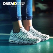 onemix玩觅 男女款 全掌气垫 飞织休闲运动鞋