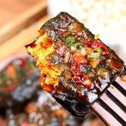 湖南特产  长沙正宗臭豆腐  500g 7.9元包邮（需用券）