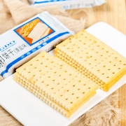 毅通白苏打饼干 奶盐味 淮盐味 黑米味 海苔味含钙无蔗糖代餐饼干
