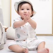 aqpa 婴儿连体衣 79元包邮