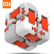 小米（MI）  米兔指尖积木机器人