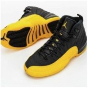18日9点、新品发售：AIR JORDAN 12 University Gold 130690-070 男子运动鞋