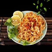 顶大拌凉皮儿方便面麻酱味热汤凉拌面非油炸速食10袋装整装批发