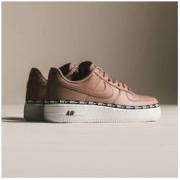 NIKE 耐克 Air Force 1 '07 SE PRM AH6827 女士休闲运动鞋