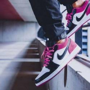 百亿补贴： AIR JORDAN 1 Low SE CK3022-004 男子篮球鞋