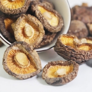 鑫富农 高品质香菇干货200g 4.9分高分 煲汤炒菜