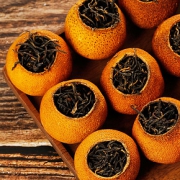 尚客茶品小青柑红茶500g 金骏眉茶叶红茶木桶装 网红茶叶礼盒装