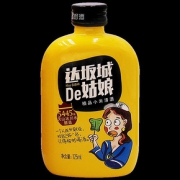 新疆达坂城的姑娘小米清酒清香型白酒小瓶酒40度纯粮食小酒125ml