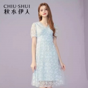 秋水伊人 V领网纱 连衣裙 女 浅蓝