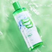 碧素堂 大瓶青萃芦荟爽肤水500ml