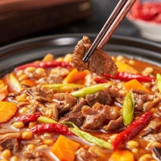 湖北特产东南醇公安牛肉火锅新鲜牛杂熟食火锅食材黄豆牛肉600克 *3件