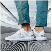 adidas 阿迪达斯 Tubular Defiant 女款休闲运动鞋