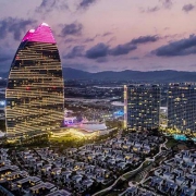 三亚爱必侬棠湾度假公寓 泳池二居别墅1晚（玩乐4选1）