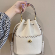 国内售价3090元！Coach Lora Whipstitch  女士抽绳水桶包